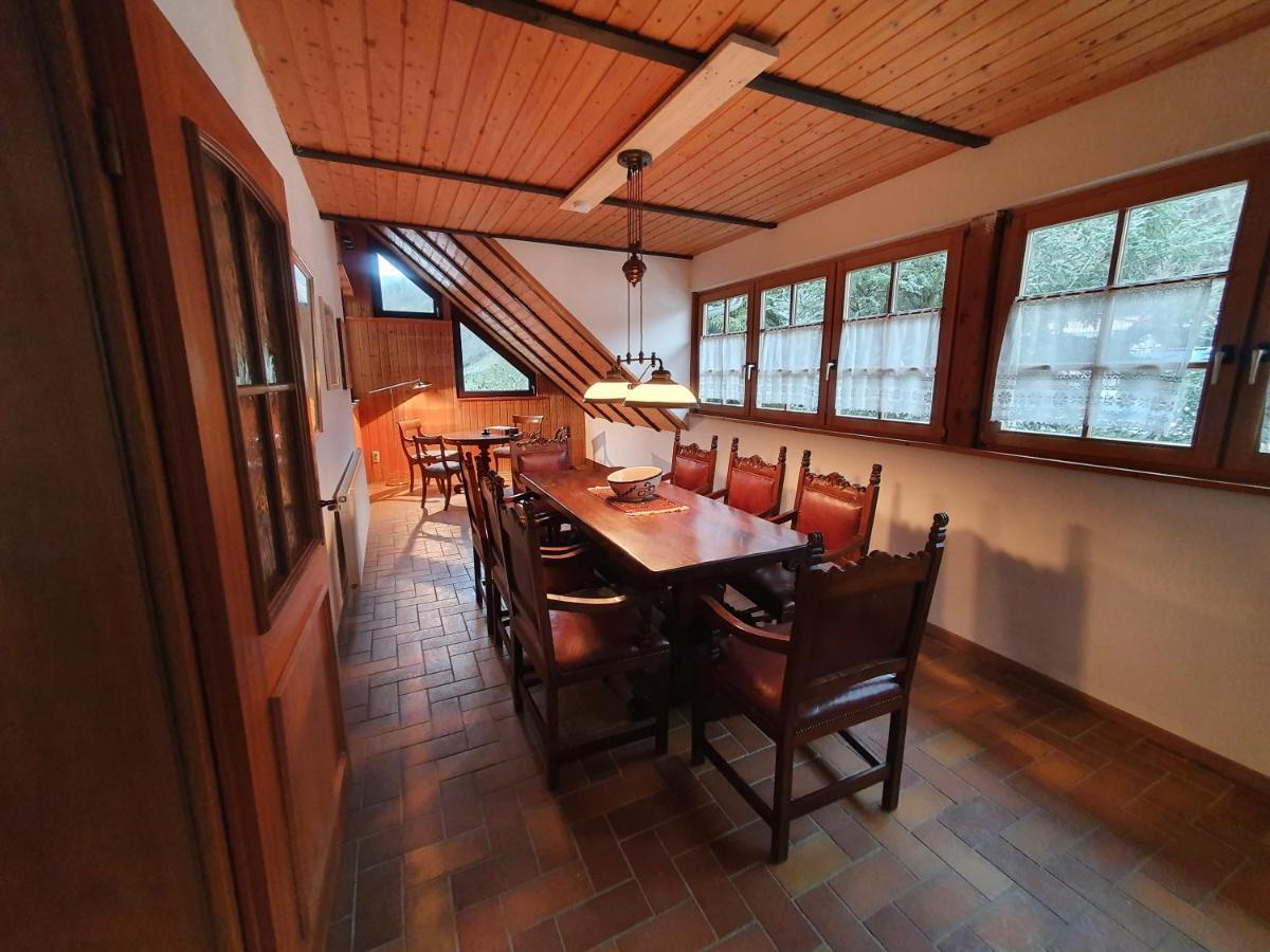 Grosses Ferienhaus Sauerburgblick Sauerthal エクステリア 写真